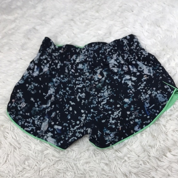 Lululemon Choose A Side Short *3" Pixel Haze Multi Black / Dragonfly - Picture 4 of 7